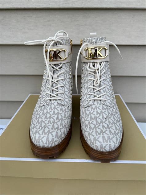 vanilla michael kors: Shoes 